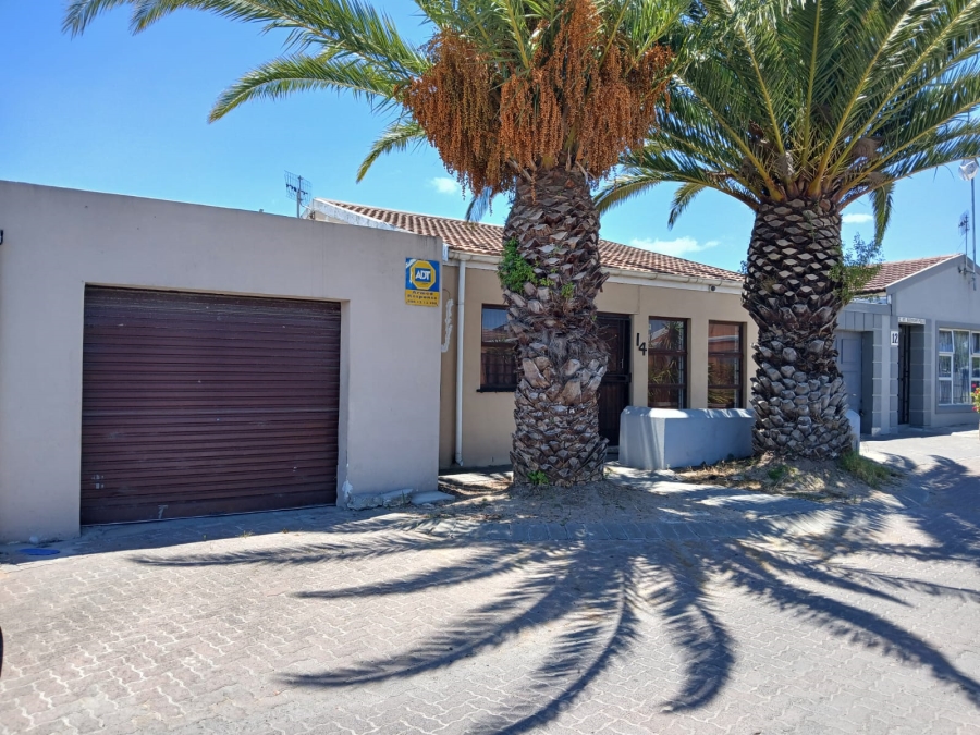 3 Bedroom Property for Sale in Silversands Western Cape